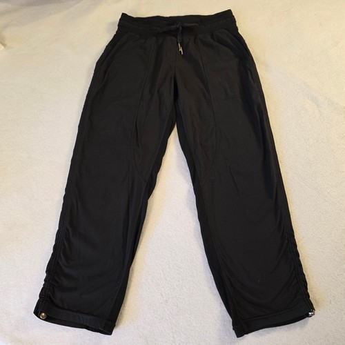Lululemon street studio - lululemon,